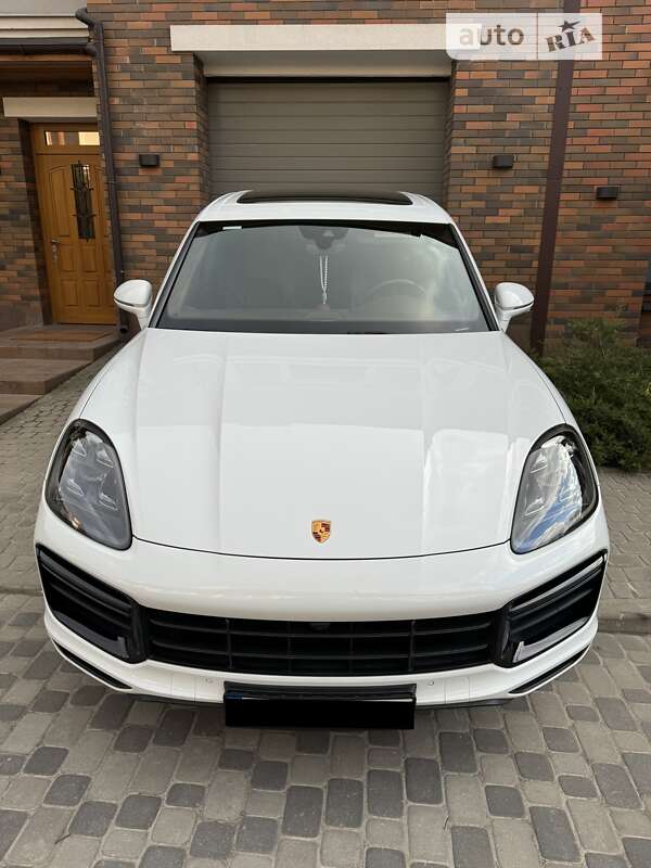 2020 porsche cayenne