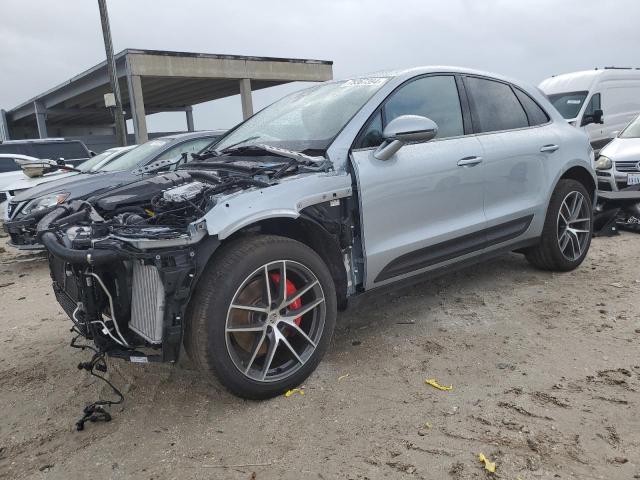 2024 PORSCHE Macan