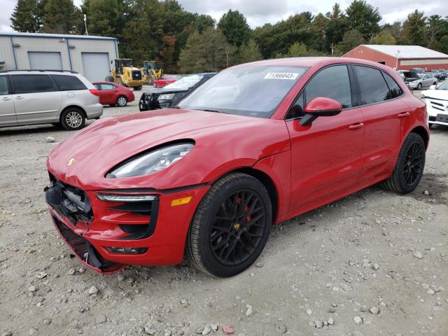 2018 PORSCHE Macan