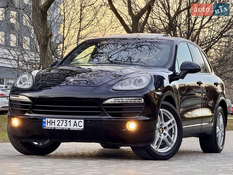 2010 porsche cayenne