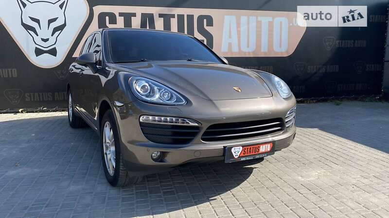 2010 porsche cayenne