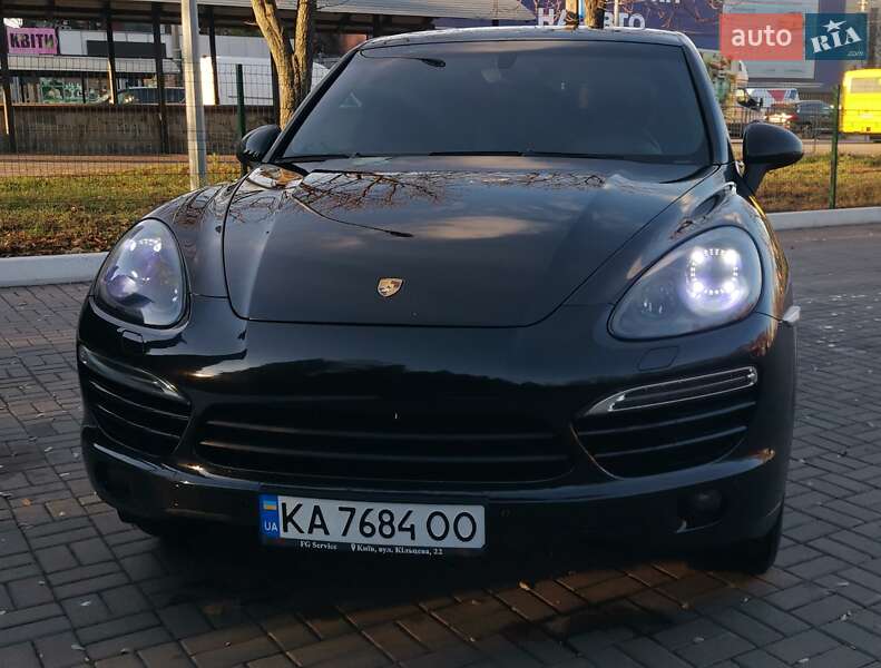 2012 porsche cayenne