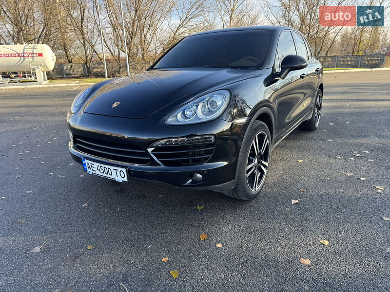 2012 porsche cayenne