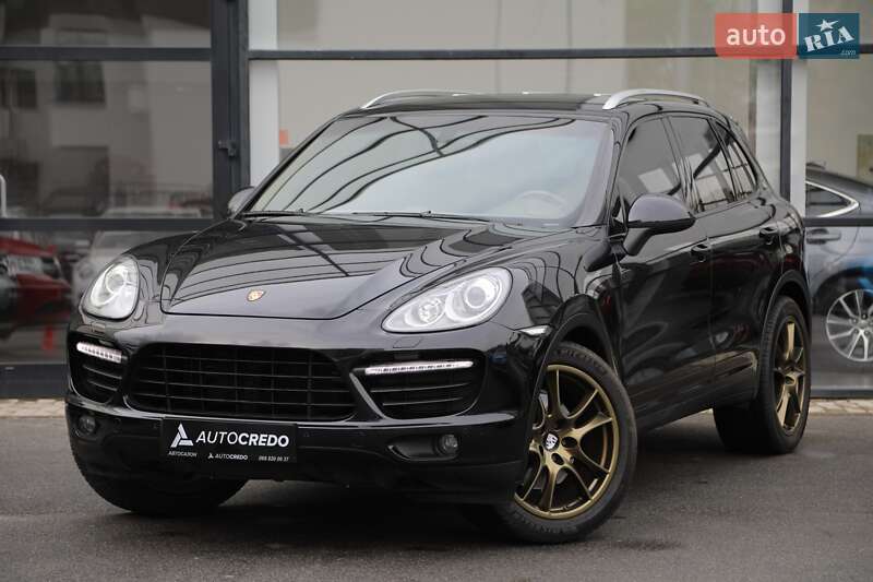 2012 porsche cayenne