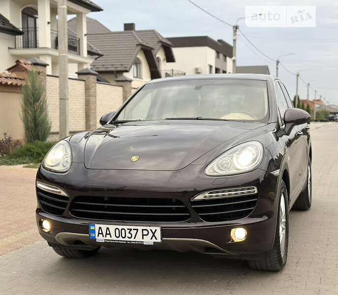 2011 porsche cayenne
