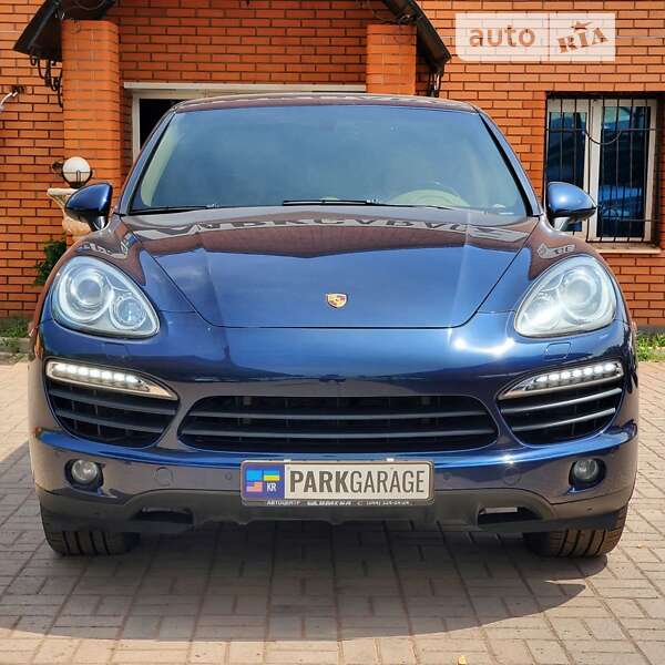2012 porsche cayenne