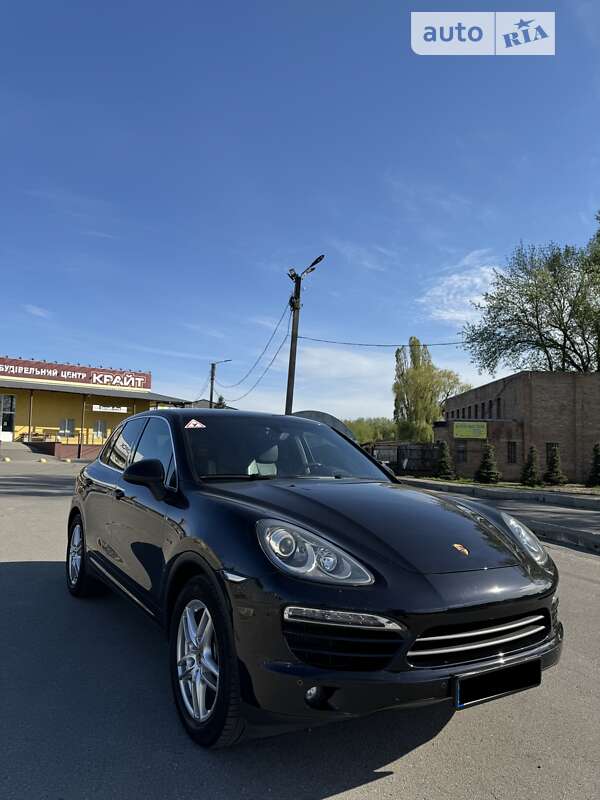 2012 porsche cayenne
