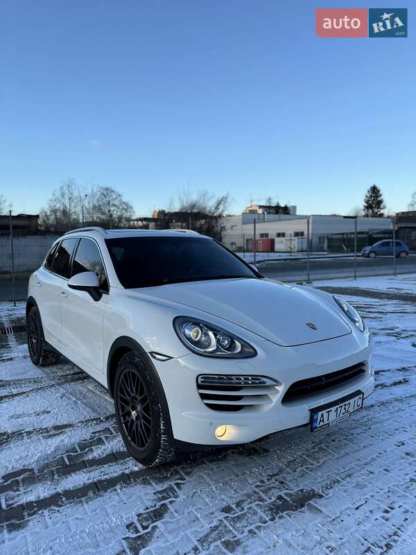 2013 porsche cayenne