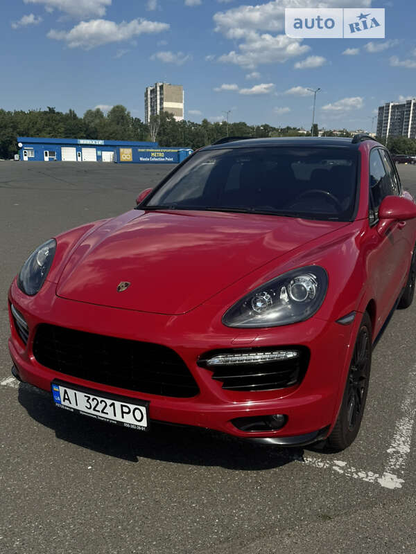 2013 porsche cayenne