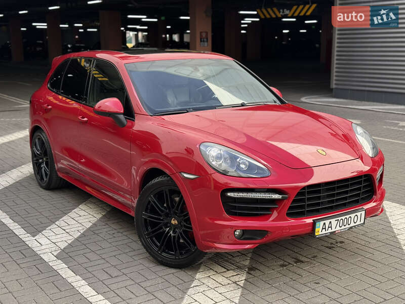 2013 porsche cayenne