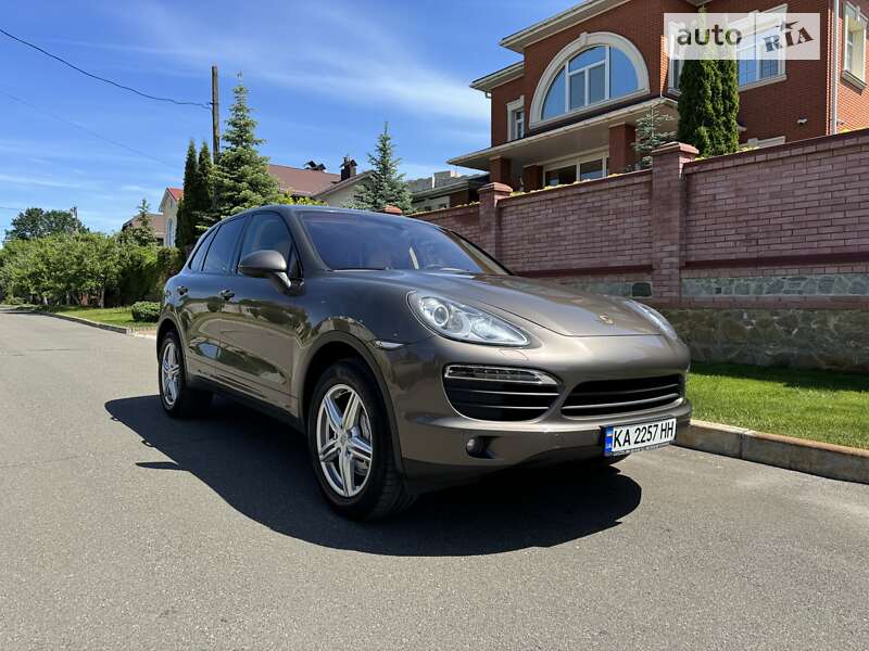 2013 porsche cayenne