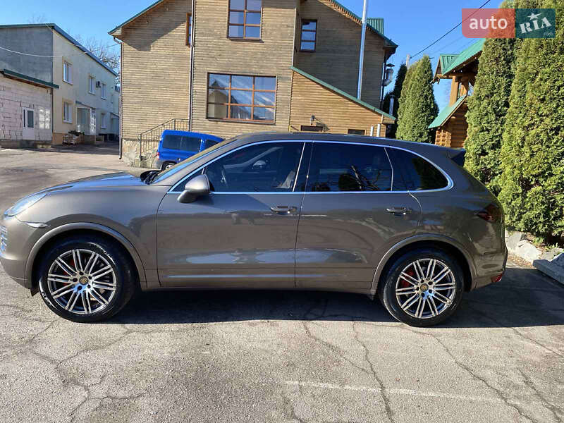2013 porsche cayenne
