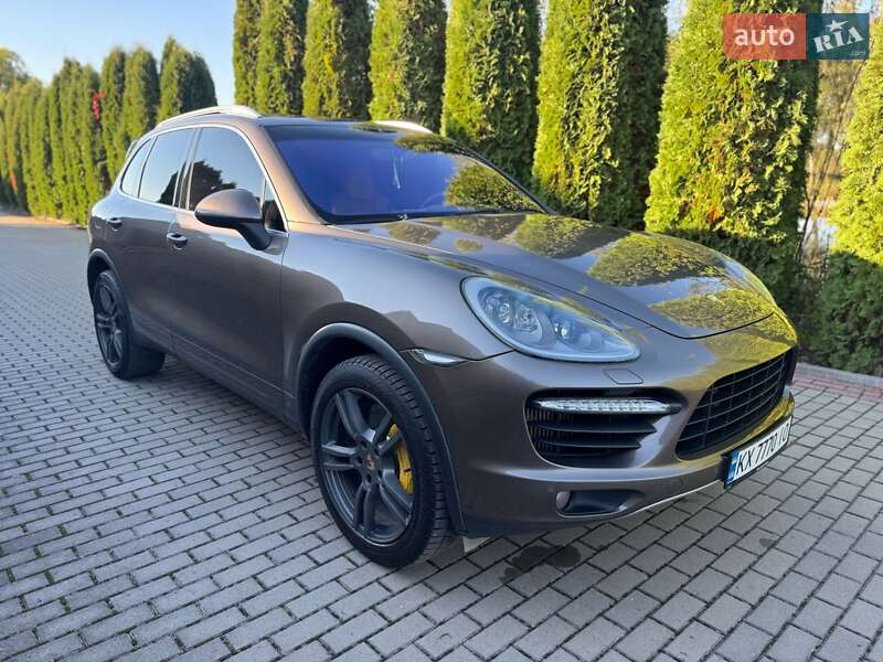 2013 porsche cayenne