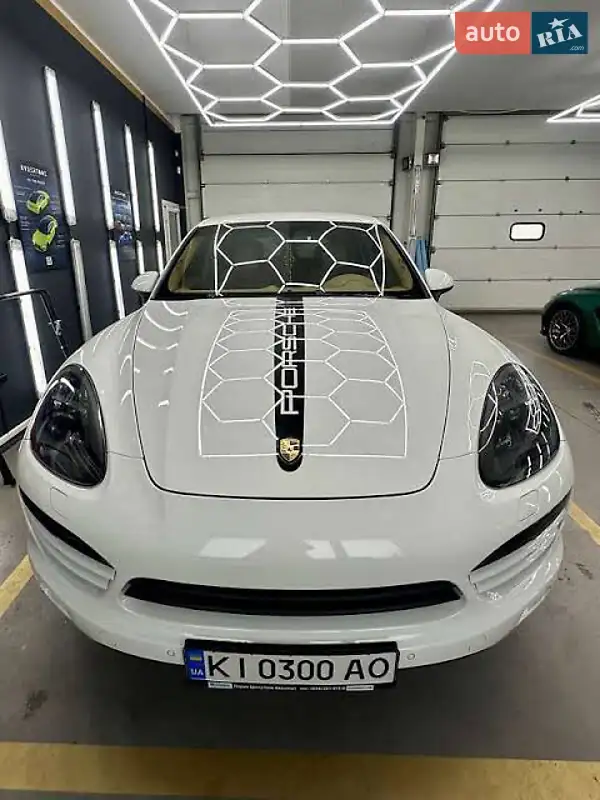2013 porsche cayenne