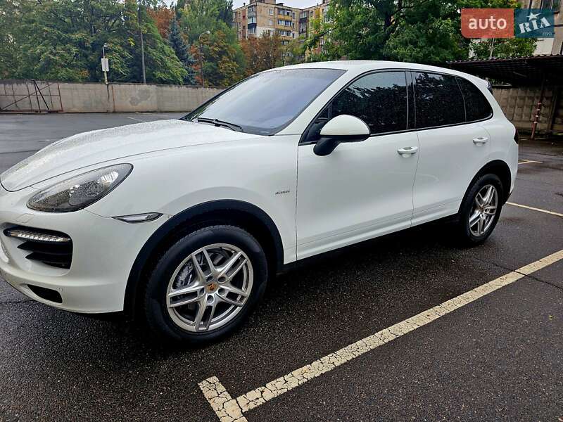 2013 porsche cayenne
