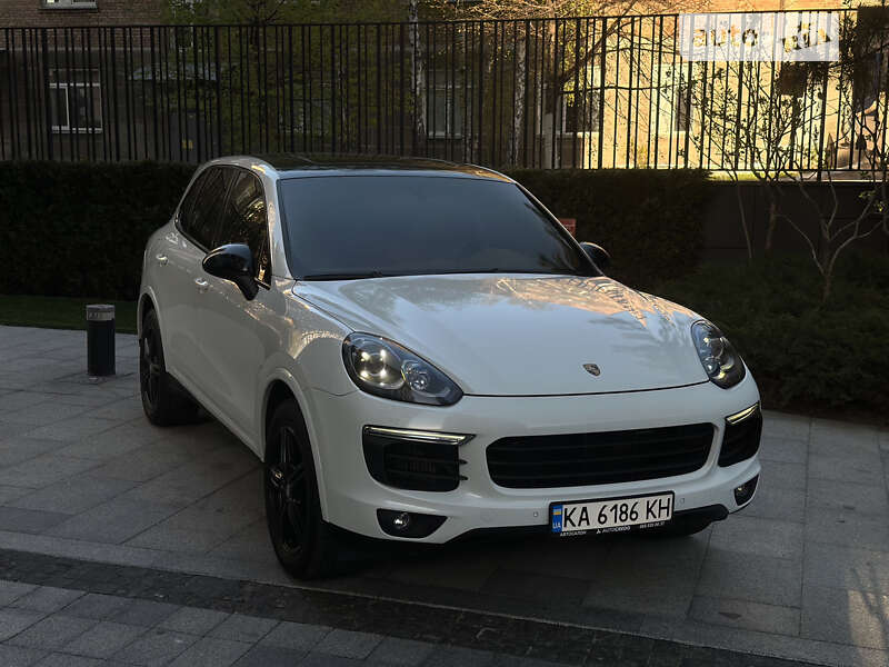 2013 porsche cayenne