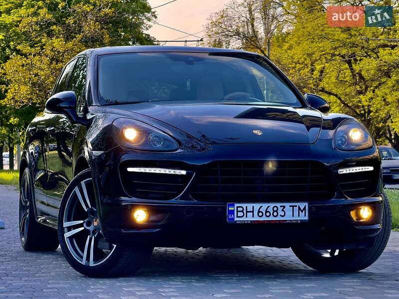 2013 porsche cayenne