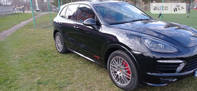 2013 porsche cayenne