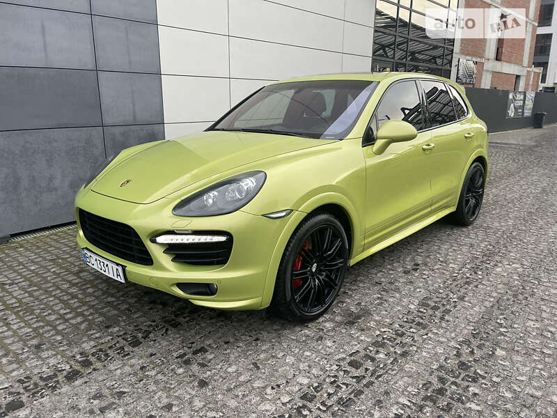 2013 porsche cayenne