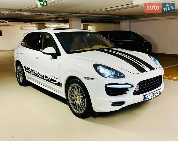 2014 porsche cayenne