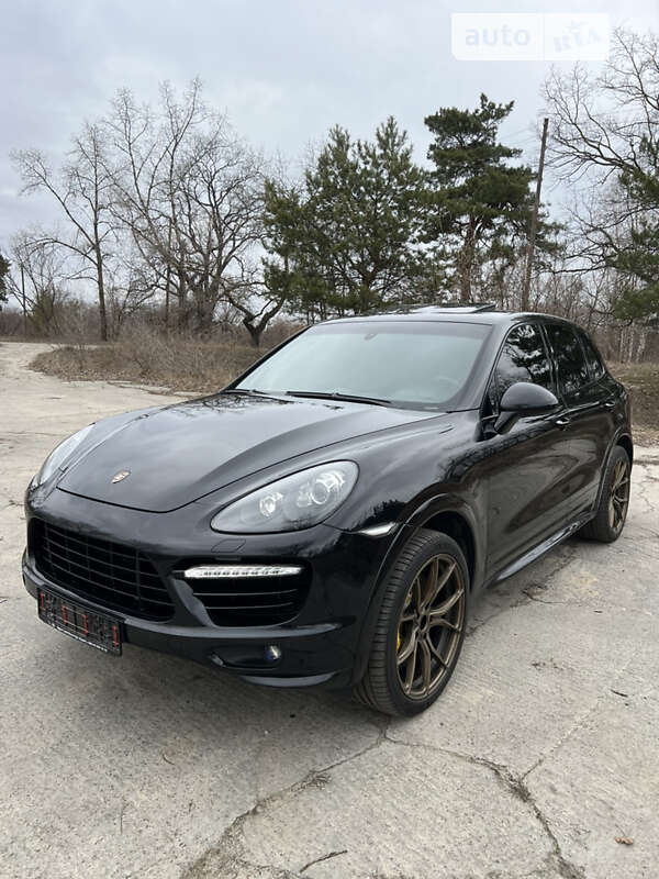 2013 porsche cayenne
