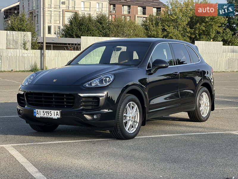 2015 porsche cayenne