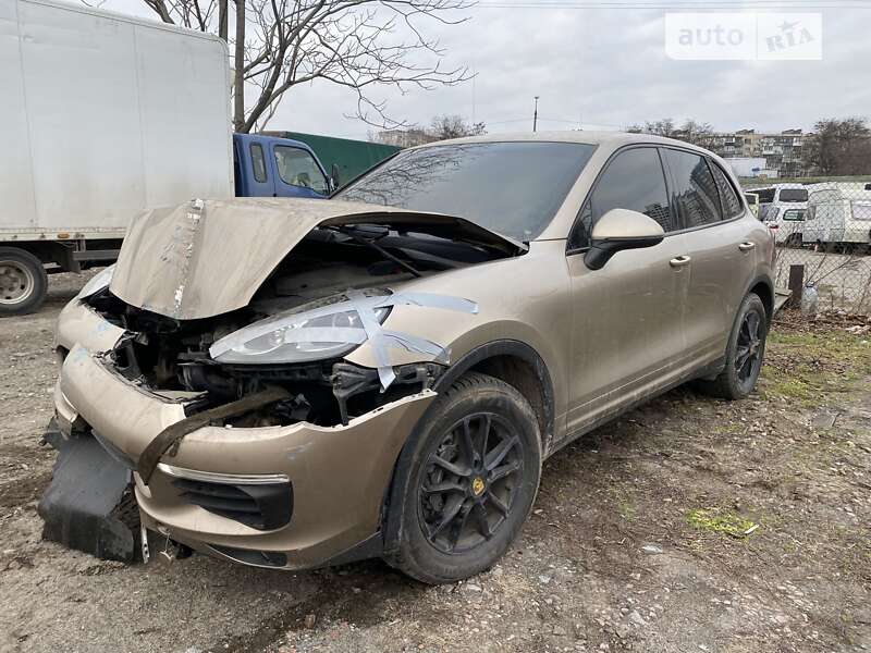 2015 porsche cayenne