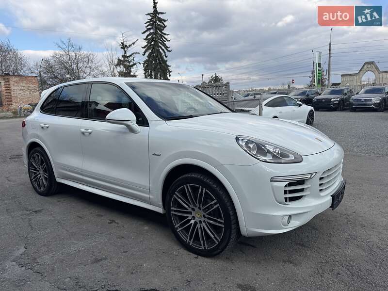 2015 porsche cayenne