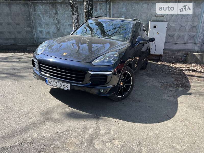2016 porsche cayenne