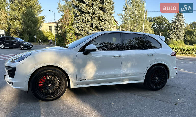 2015 porsche cayenne