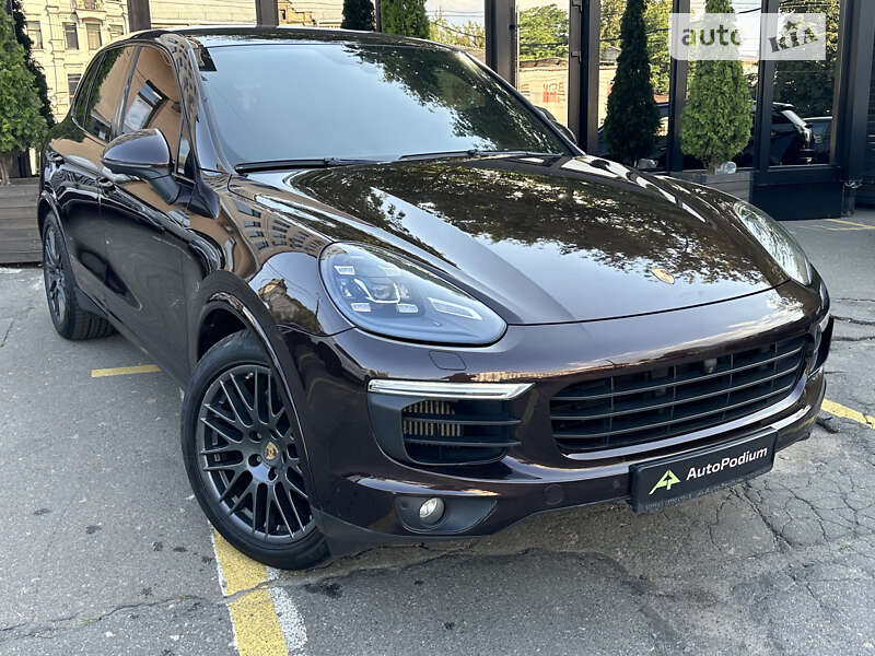 2016 porsche cayenne