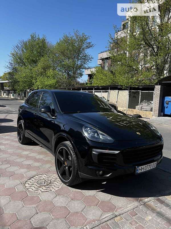 2017 porsche cayenne