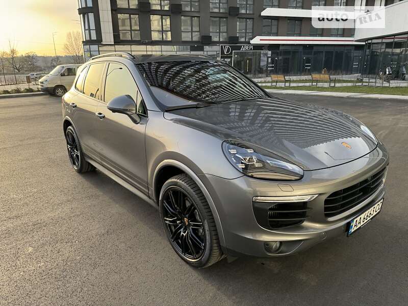 2016 porsche cayenne