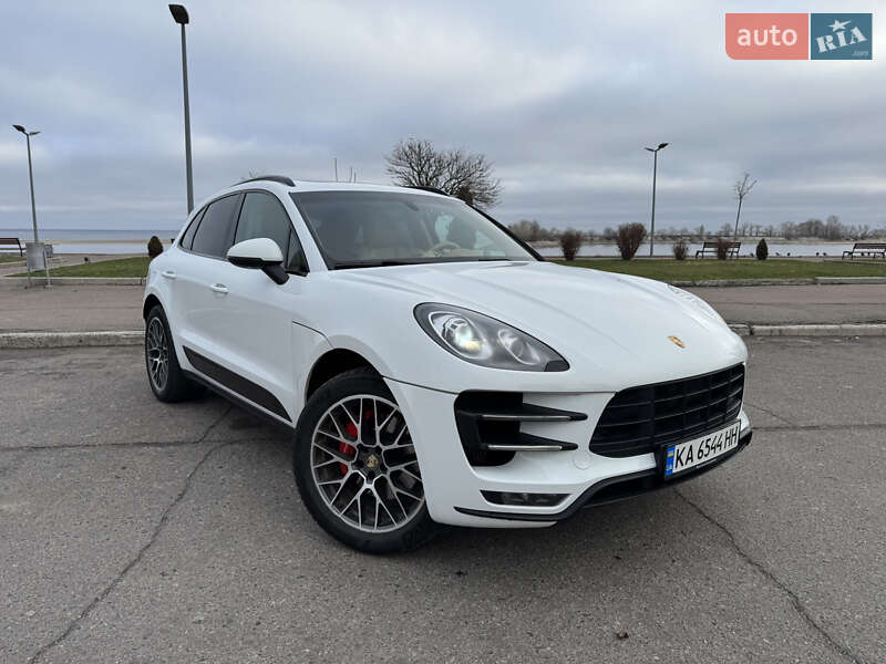2014 porsche macan