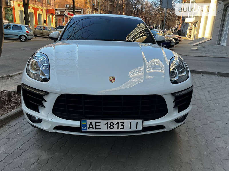 2014 porsche macan