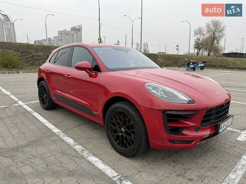 2016 porsche macan gts