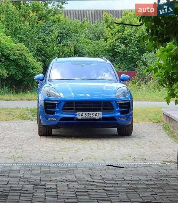2016 porsche macan-gts