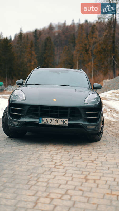 2016 porsche macan
