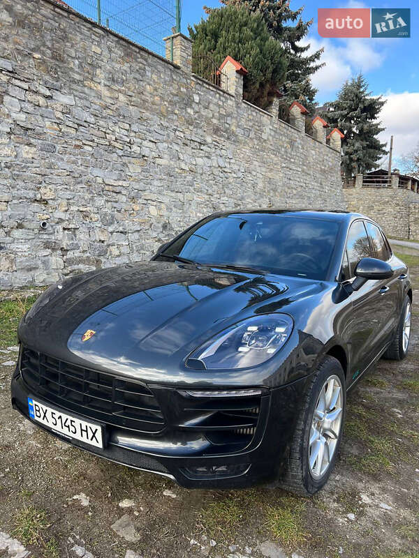 2018 porsche macan
