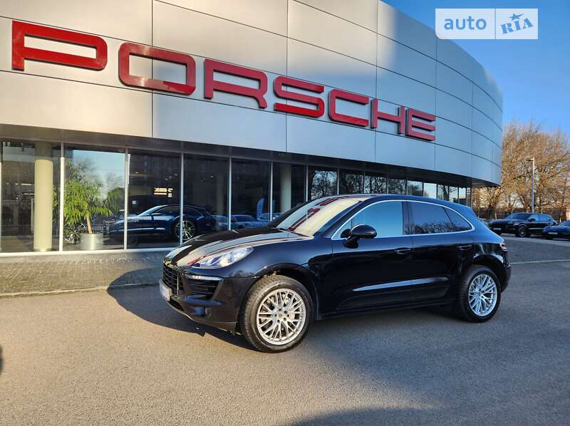 2017 porsche macan