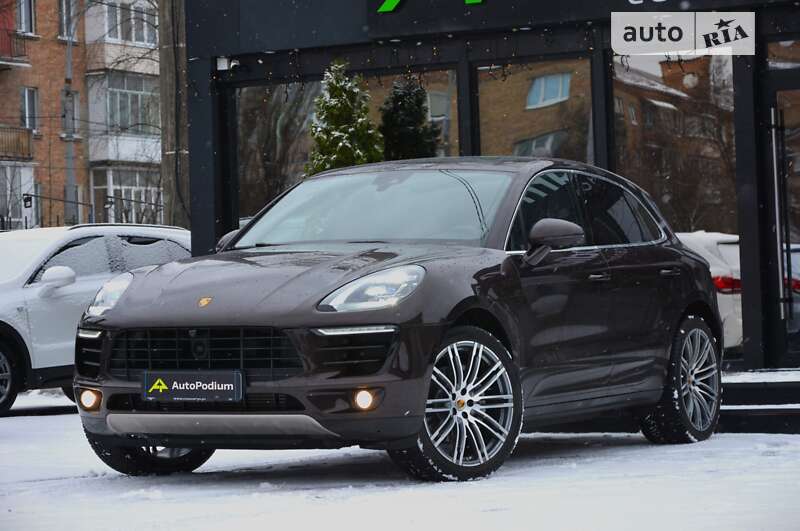 2018 porsche macan