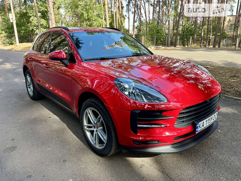 2018 porsche macan