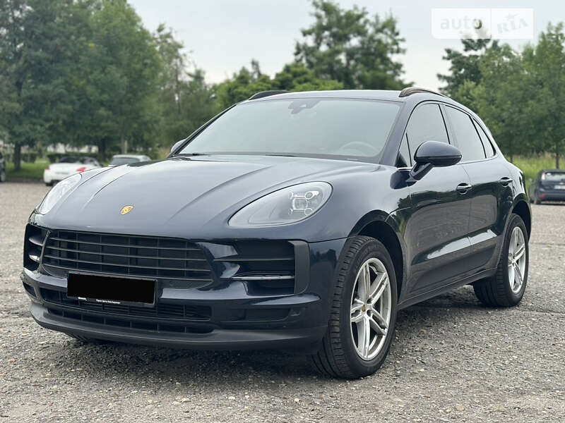 2019 porsche macan