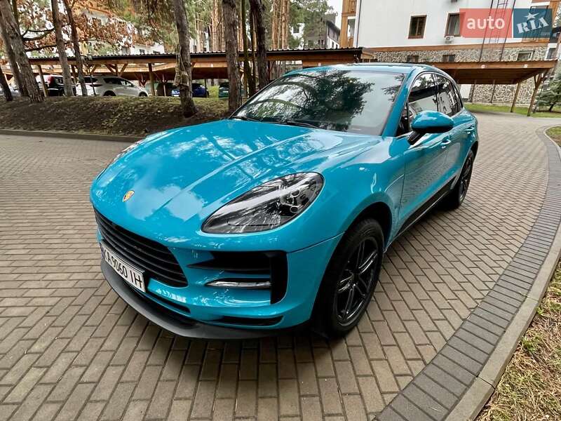2020 porsche macan