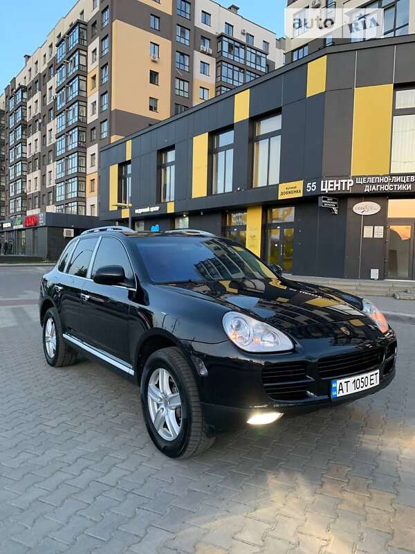 2004 porsche cayenne
