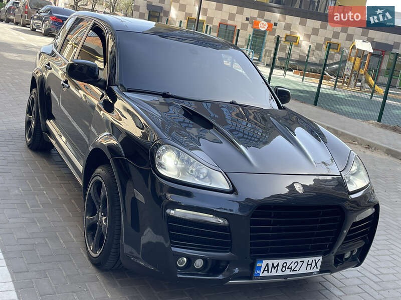 2004 porsche cayenne