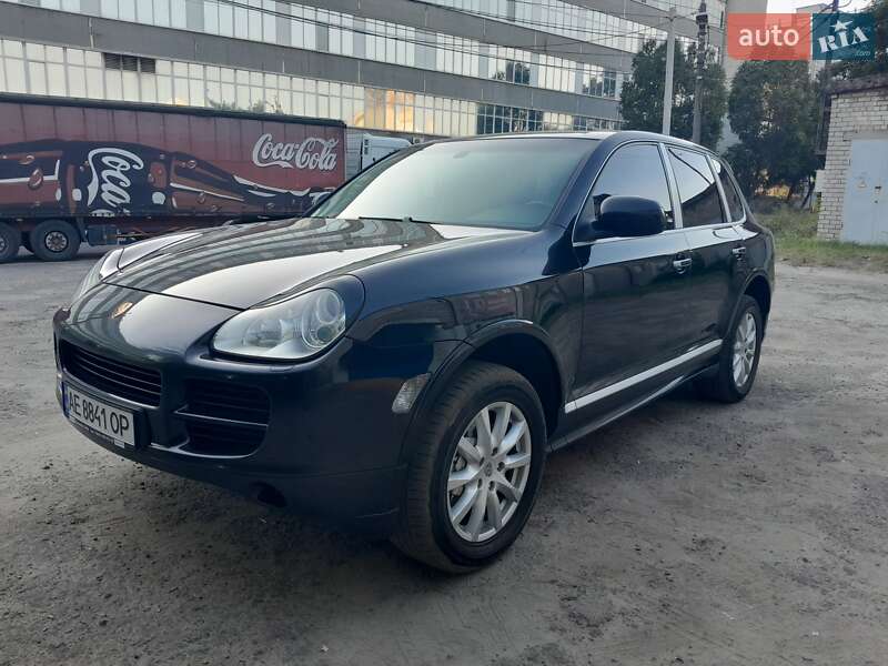 2005 porsche cayenne
