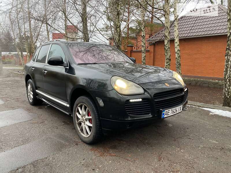 2005 porsche cayenne