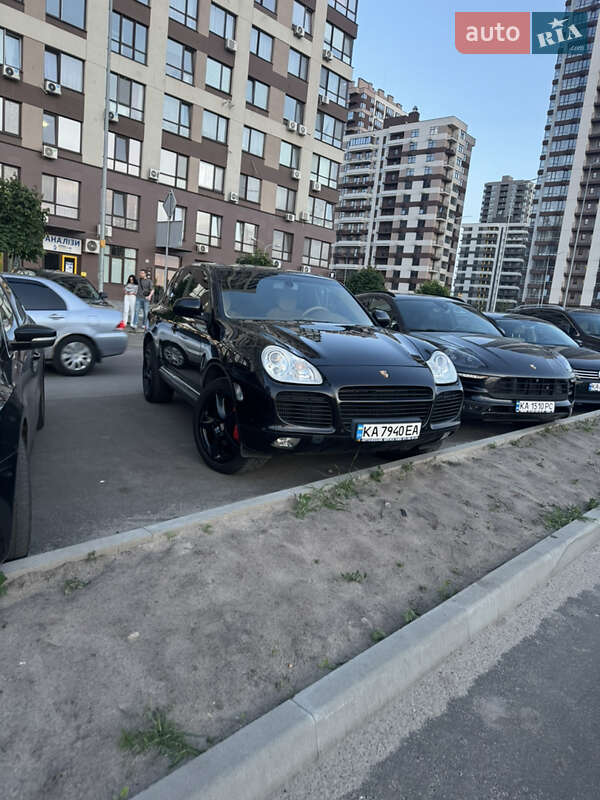2006 porsche cayenne