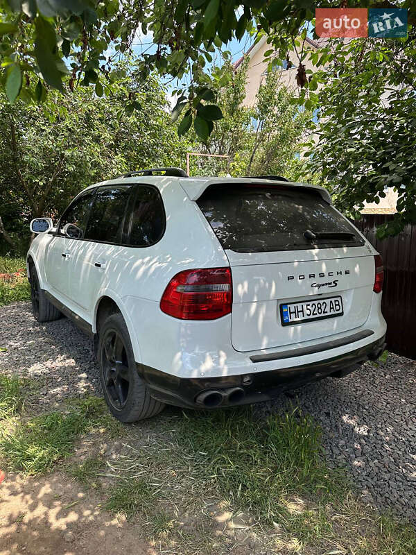 2008 porsche cayenne